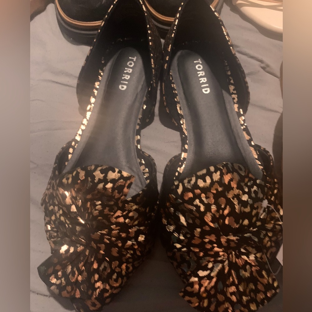 Beautiful leopard flats from Torrid